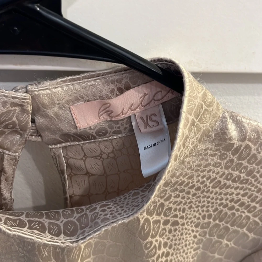 56. HUTCH Myla top xs - Picture 8 of 11